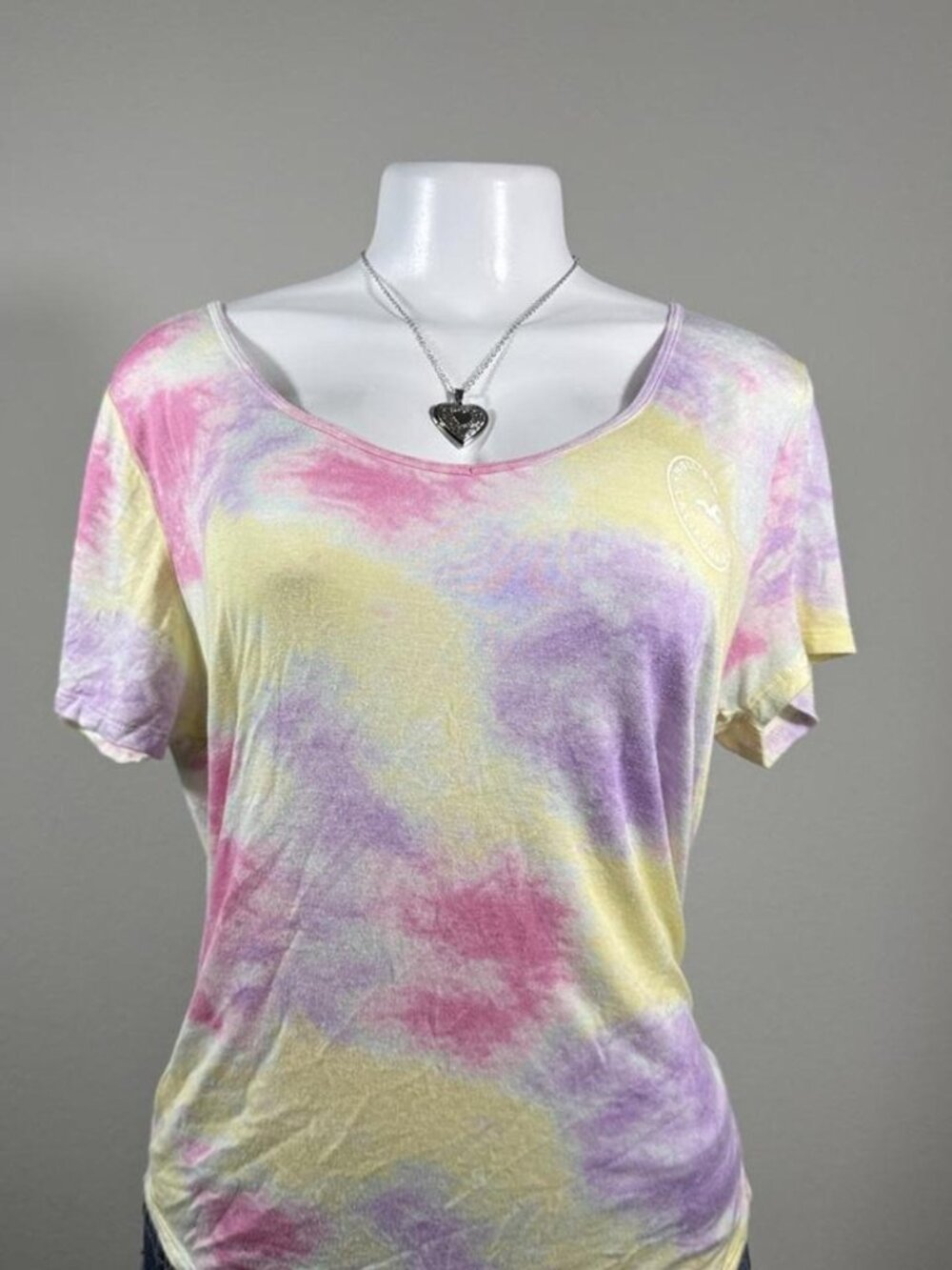 3 for $15: Hollister Pastel Tie-Dye Logo Tee + AE Pink Ribbed Tee + AE Striped